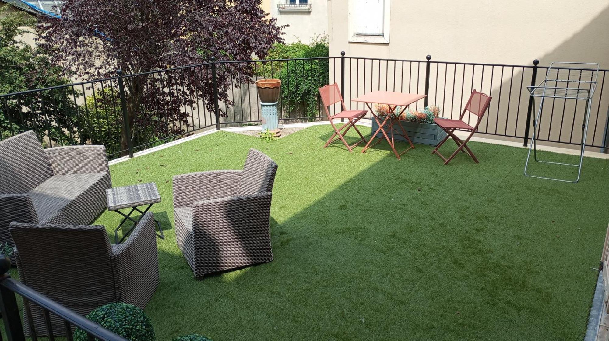 Les Terrasses Du Bouchon Troyes Exterior foto
